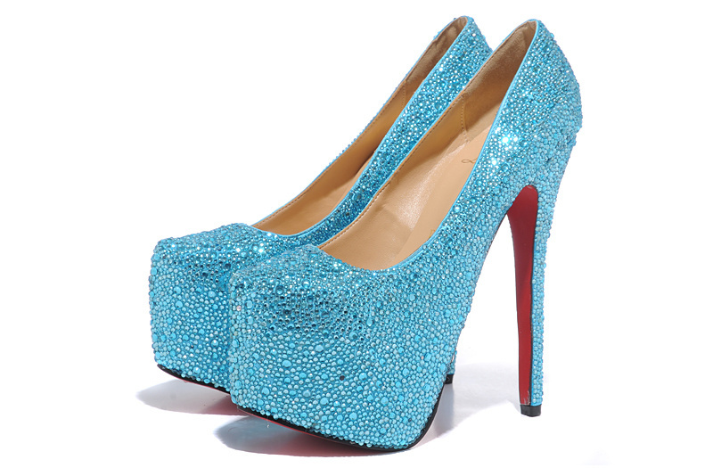 Escarpin Christian Louboutin en Soldes